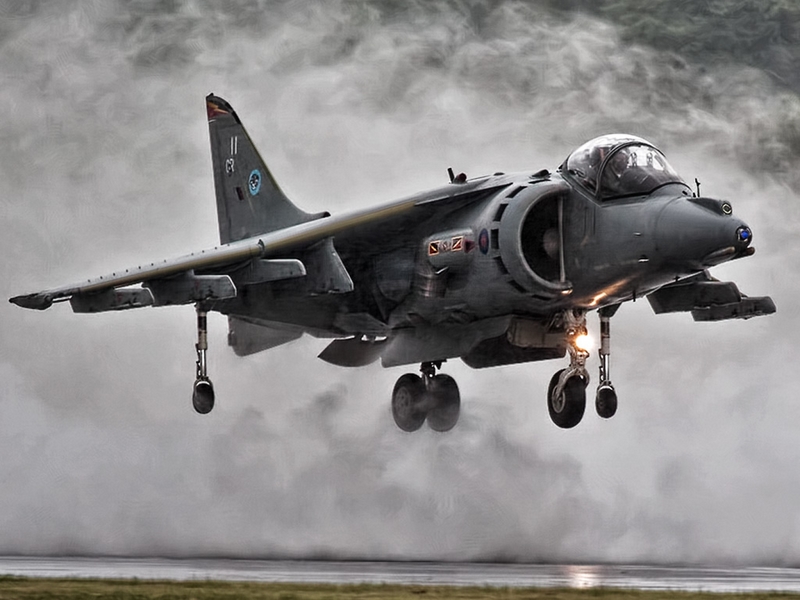 893 - HARRIER LANDING - AULD LES - united kingdom.jpg